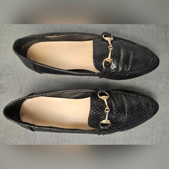 Chic Black Faux Snakeskin Loafers | Gold Bit Detail | Classic Size 8 Flats - Picture 8 of 11